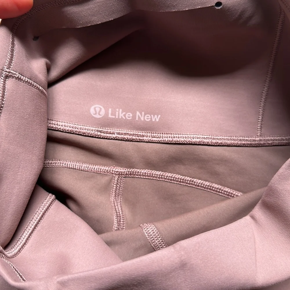 lululemon athletica excellent used